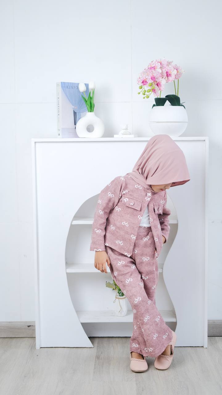 Lupita oneset 3-in-1
