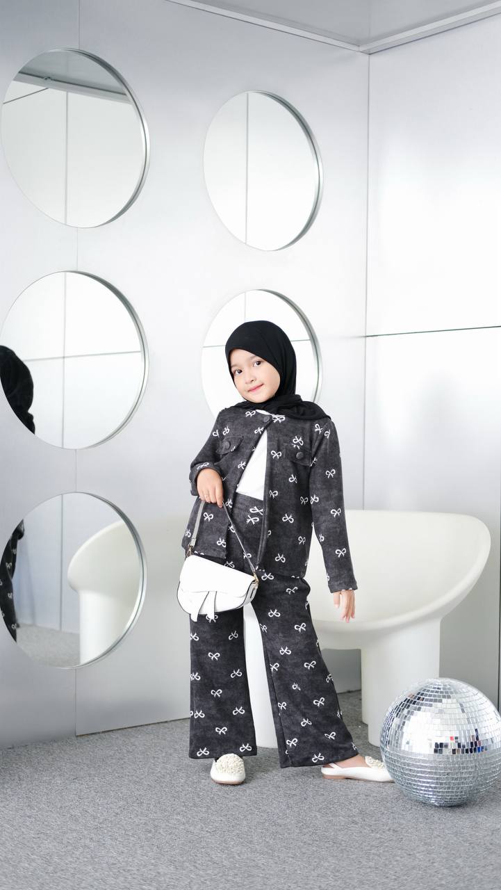 Lupita oneset 3-in-1