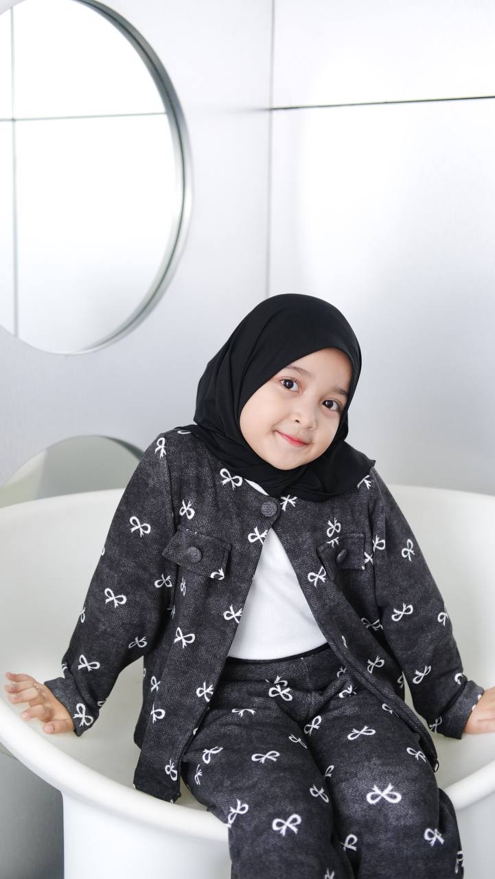 Lupita oneset 3-in-1