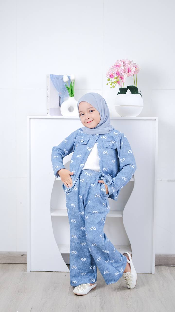 Lupita oneset 3-in-1