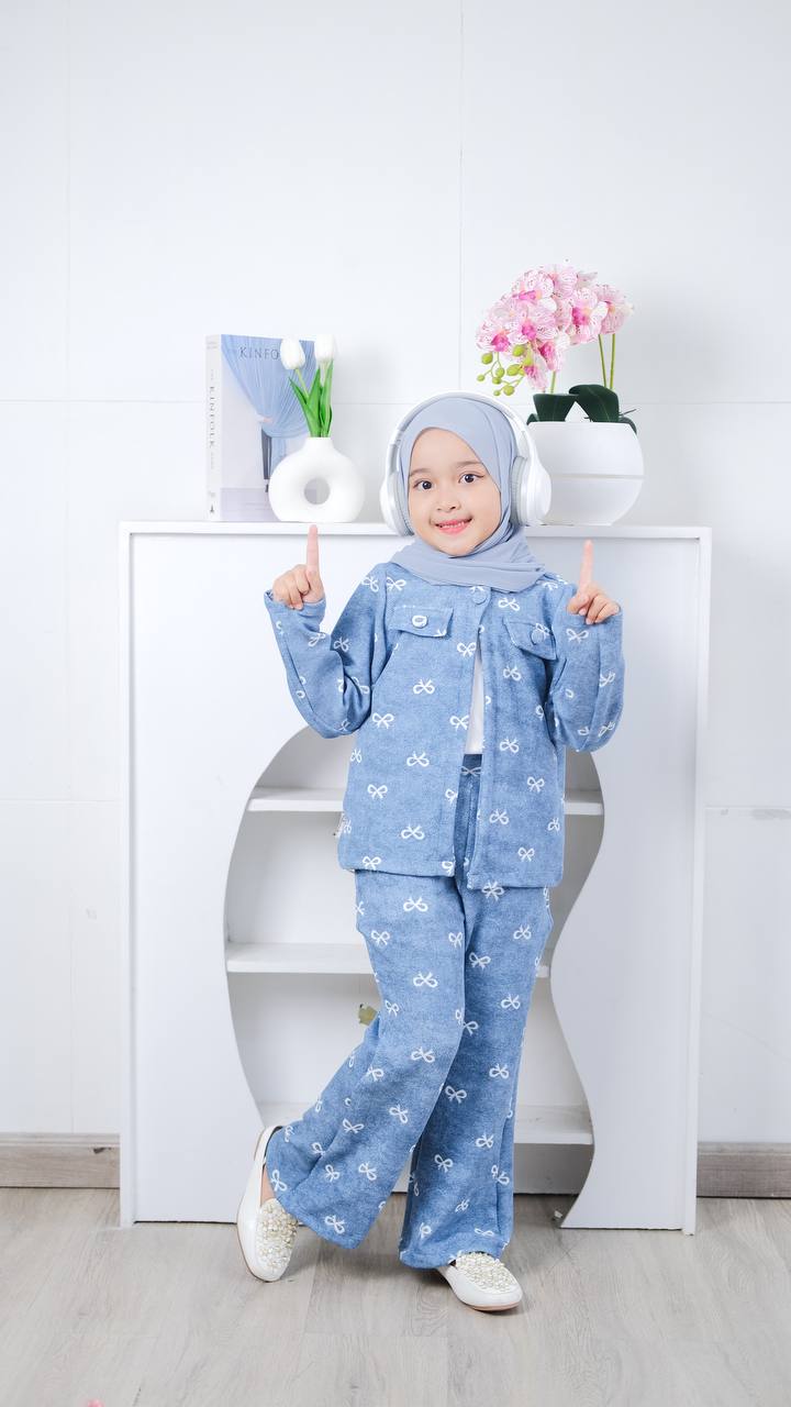 Lupita oneset 3-in-1