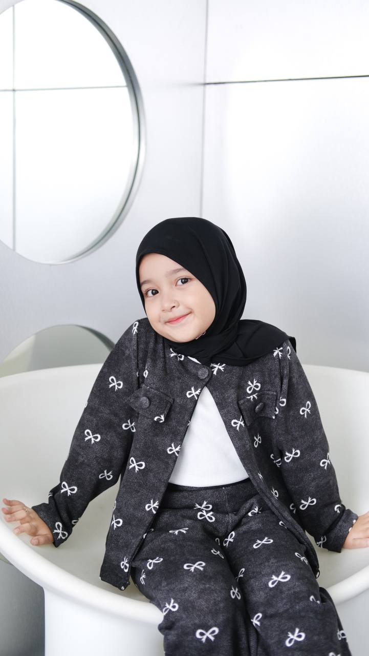 Lupita oneset 3-in-1