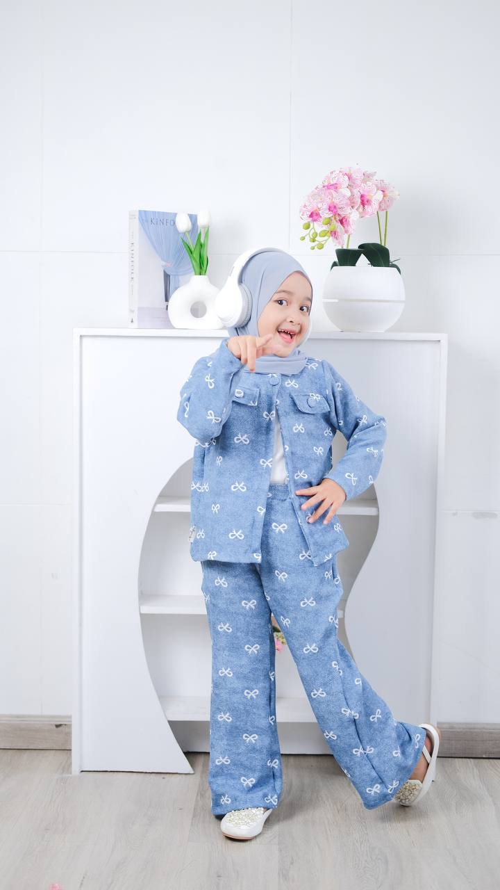 Lupita oneset 3-in-1