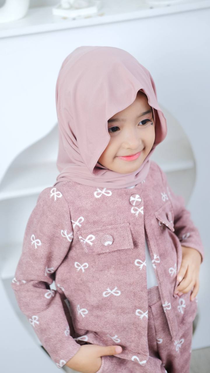 Lupita oneset 3-in-1