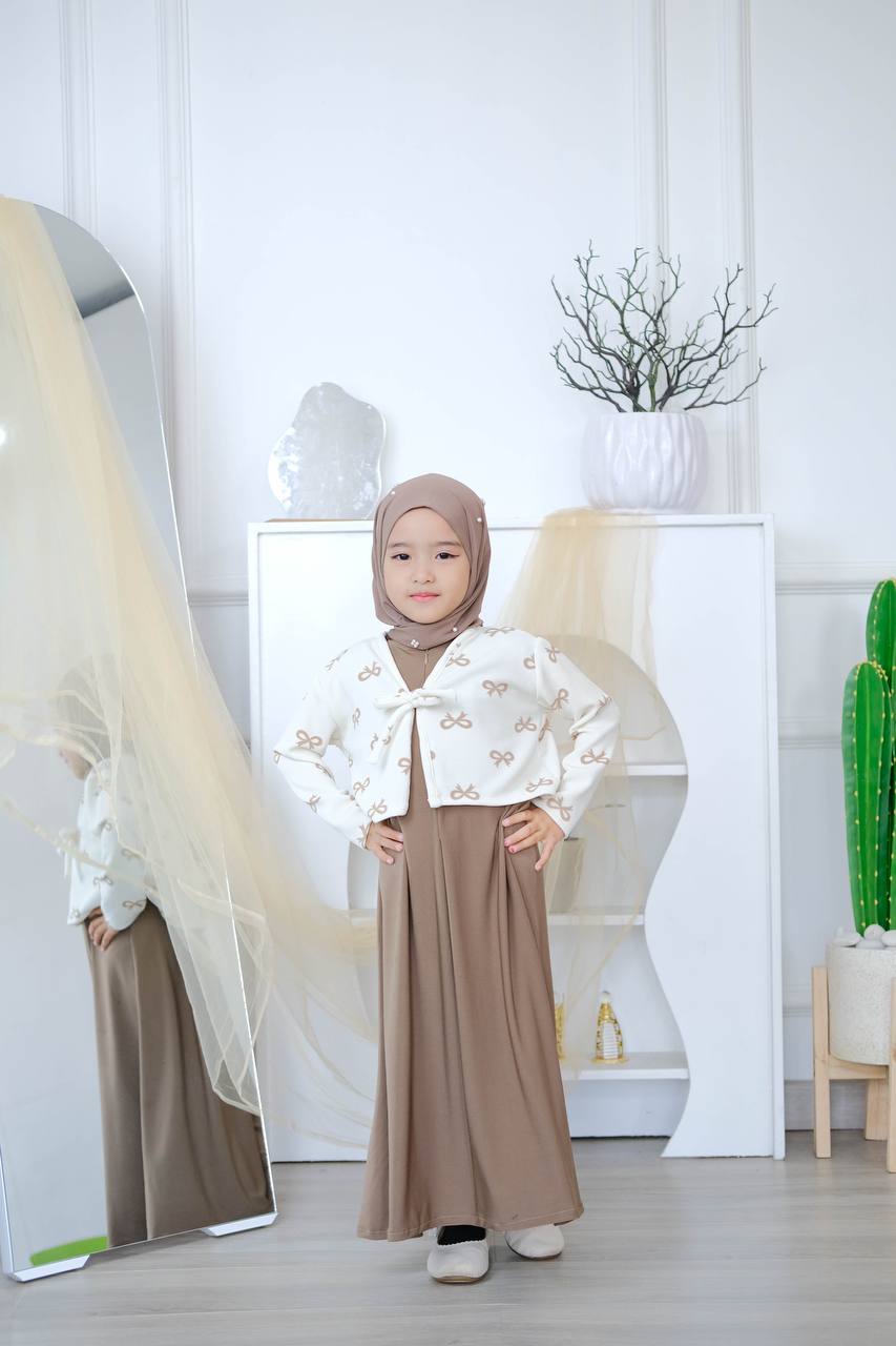 Gavya Cardy Dress set