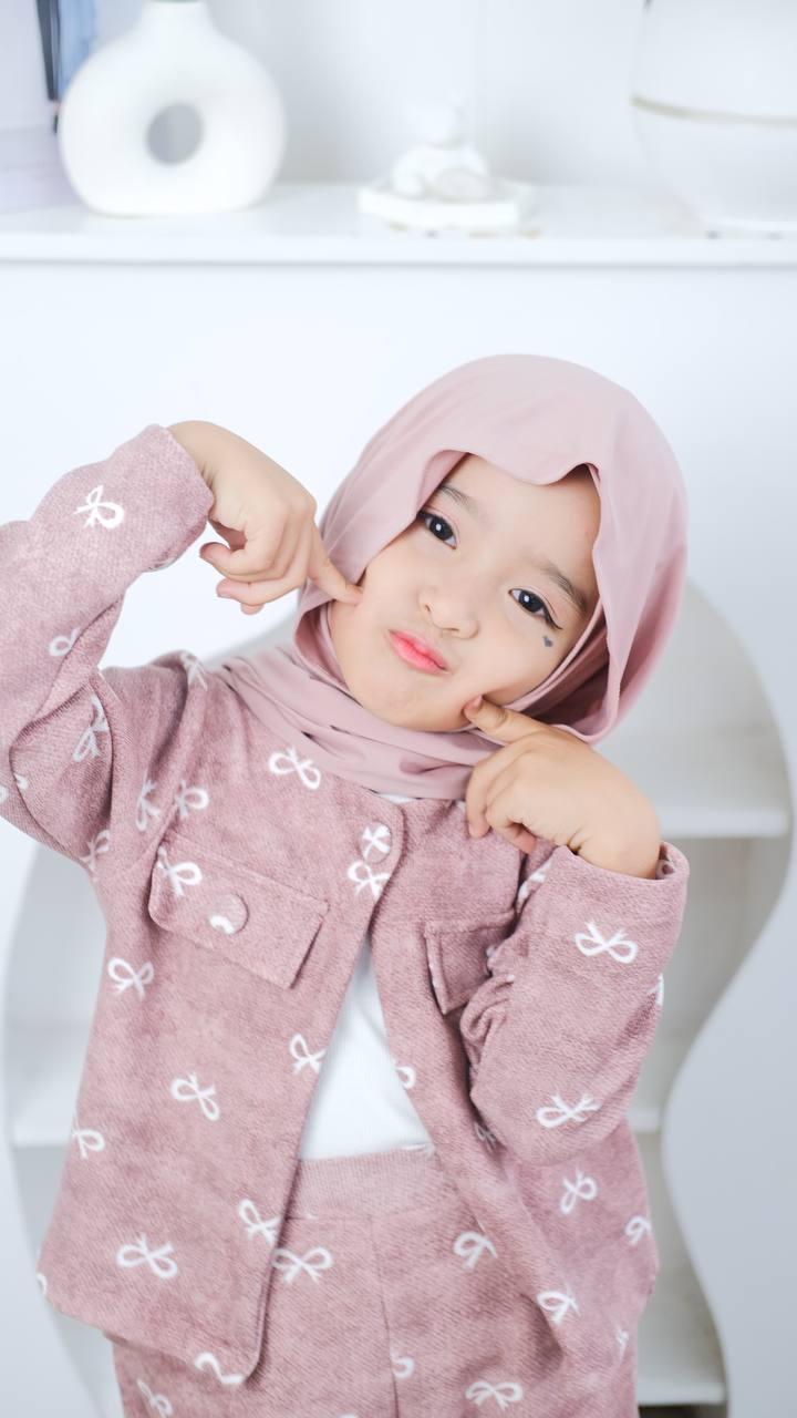 Lupita oneset 3-in-1