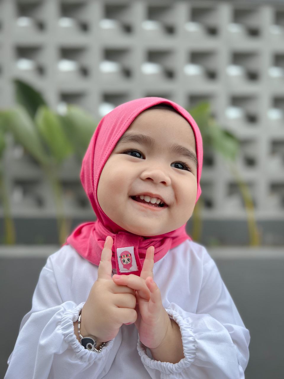 Shiena hijab