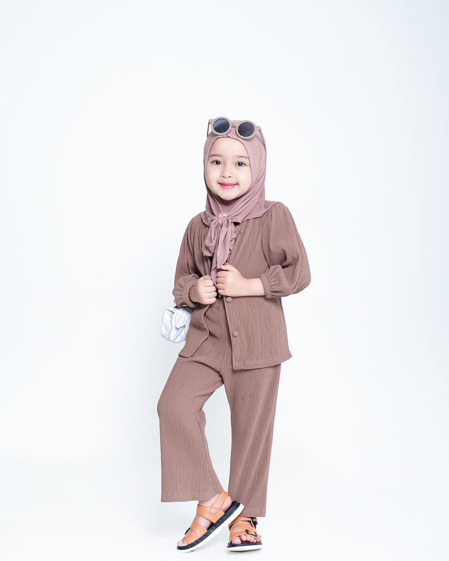 Tiera set (kids)